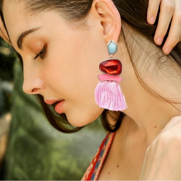 Jewelry - Gorgeous Bohemian Tassel Earrings